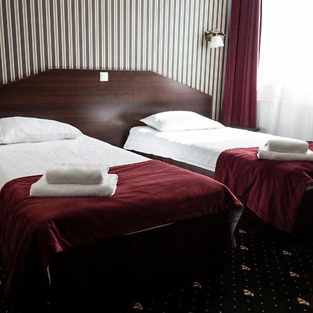 Hotel Podzamcze Góra Kalwaria Dış mekan fotoğraf
