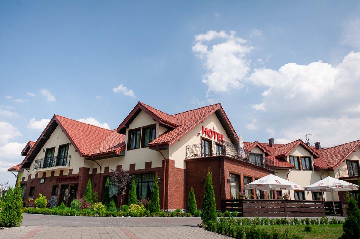 Hotel Podzamcze Góra Kalwaria Dış mekan fotoğraf